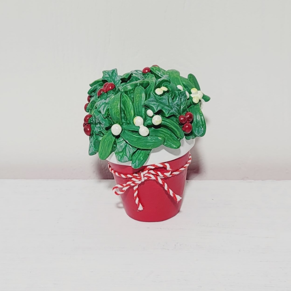 COPY - NEW Christmas Mistletoe Table Top Decor
